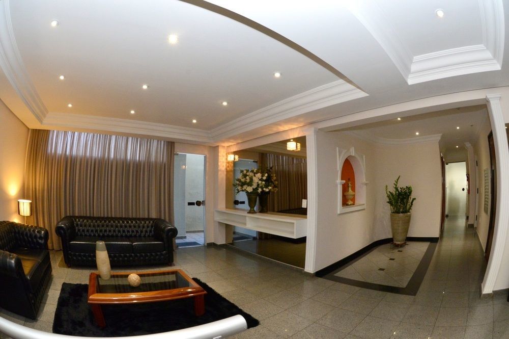 Biazi Plaza Hotel バウル エクステリア 写真